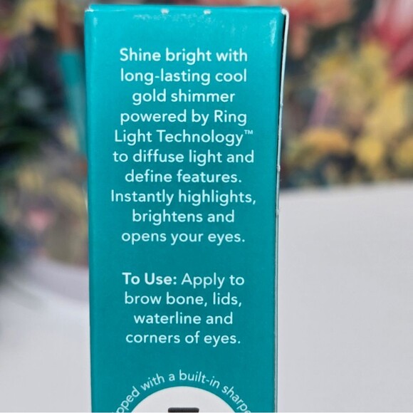 Thrive Causemetics Brilliant Eye Brightener Stick - Pili (Cool Gold Shimmer) NEW - Picture 9 of 10